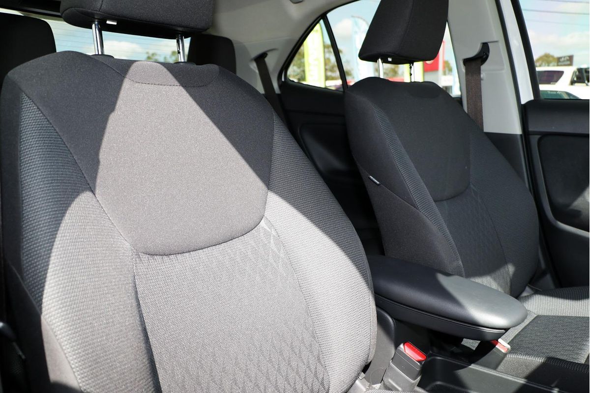 2025 Toyota Yaris Cross GX MXPJ10R