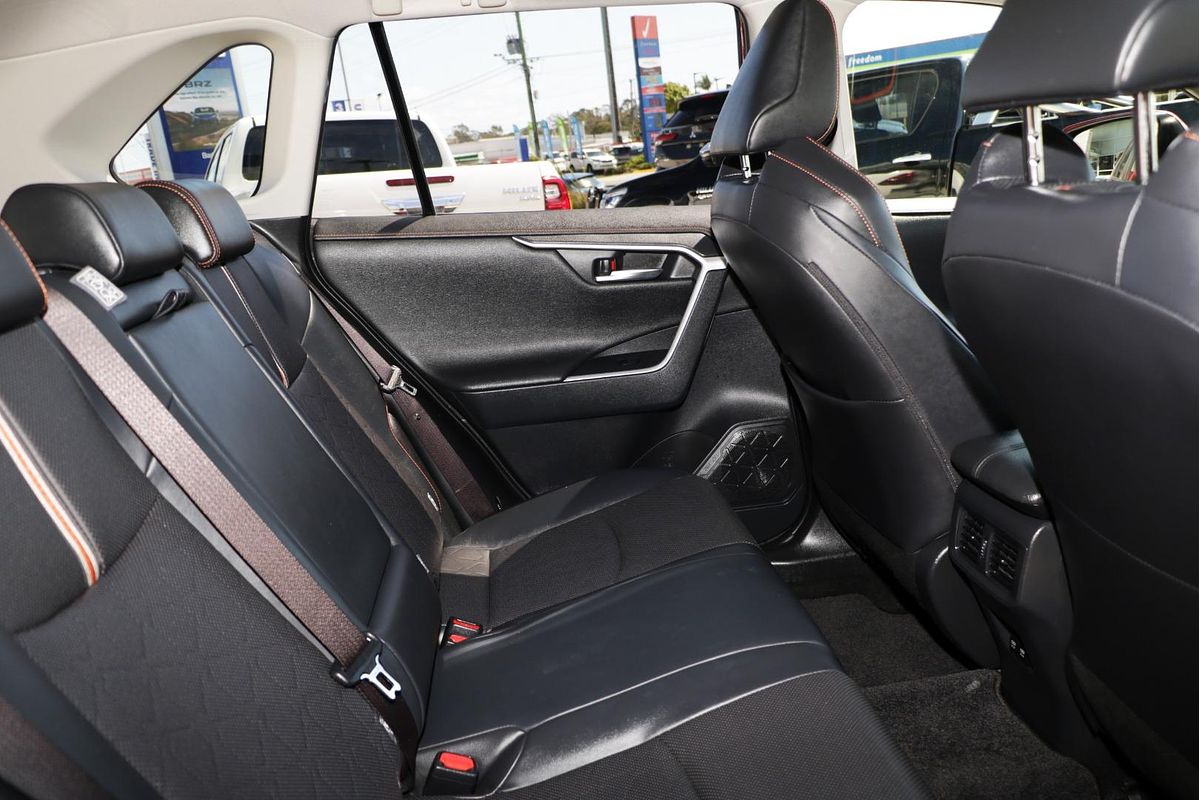2019 Toyota RAV4 Edge AXAA54R