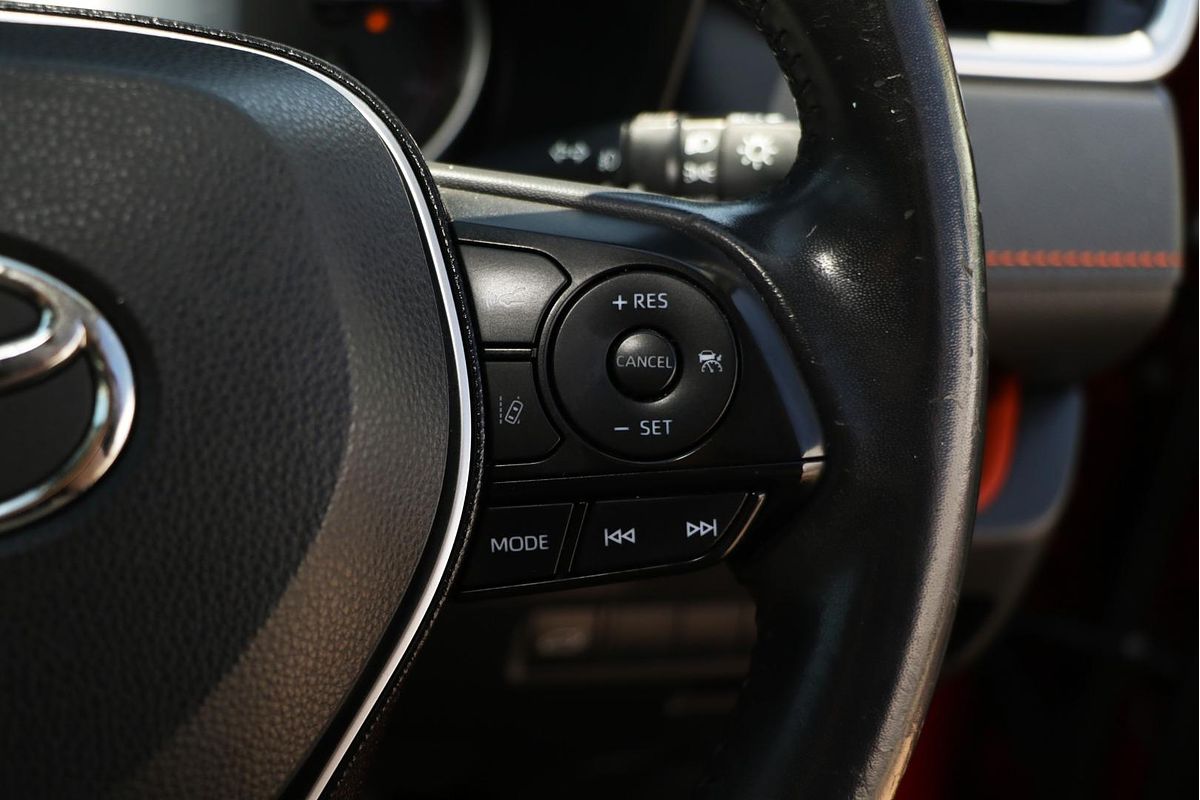 2019 Toyota RAV4 Edge AXAA54R