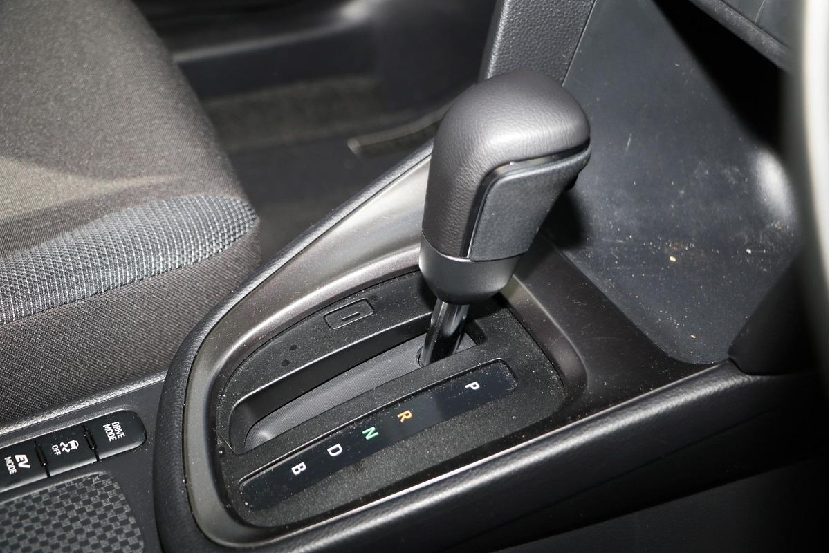 2025 Toyota Yaris Cross GX MXPJ10R