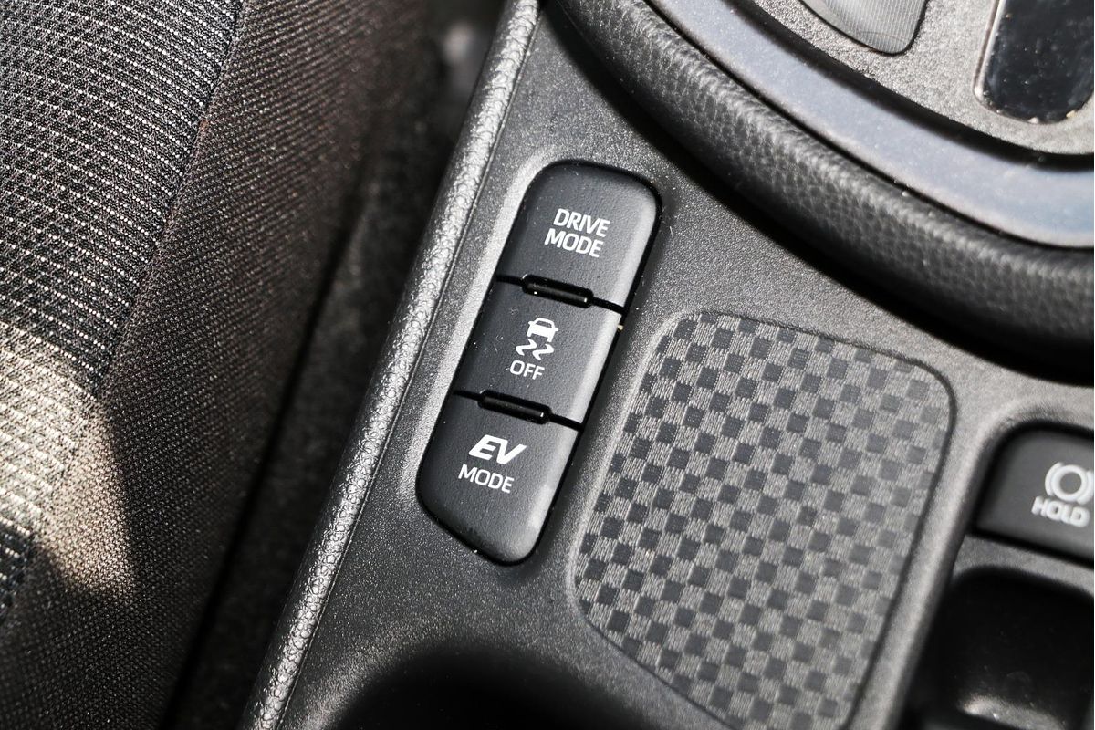 2025 Toyota Yaris Cross GX MXPJ10R