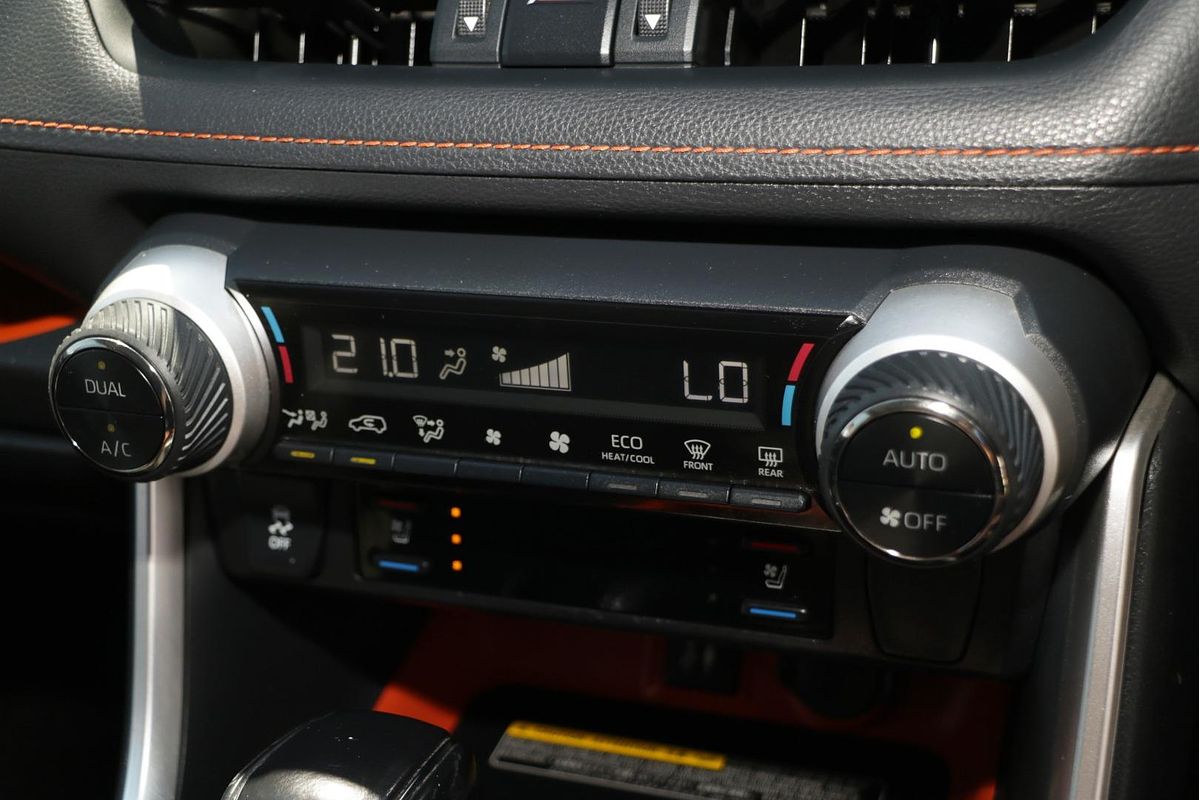 2019 Toyota RAV4 Edge AXAA54R