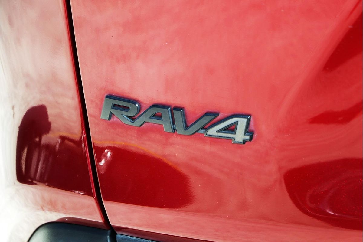 2019 Toyota RAV4 Edge AXAA54R