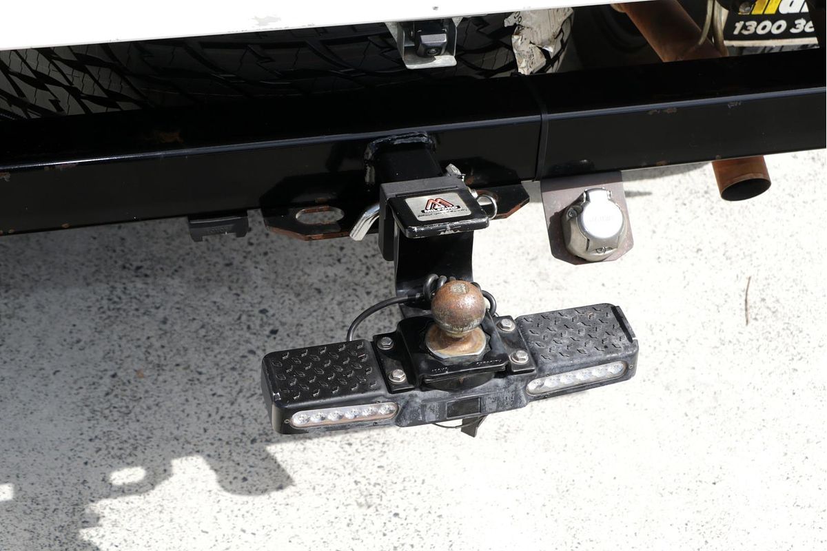 2017 Toyota Hilux SR GUN126R 4X4