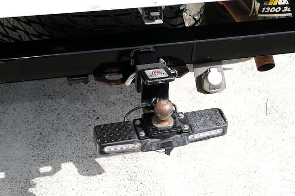 2017 Toyota Hilux SR GUN126R 4X4