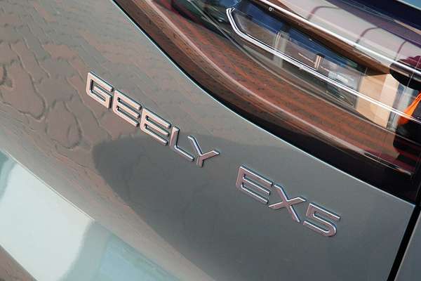 2025 Geely EX5 Inspire E245