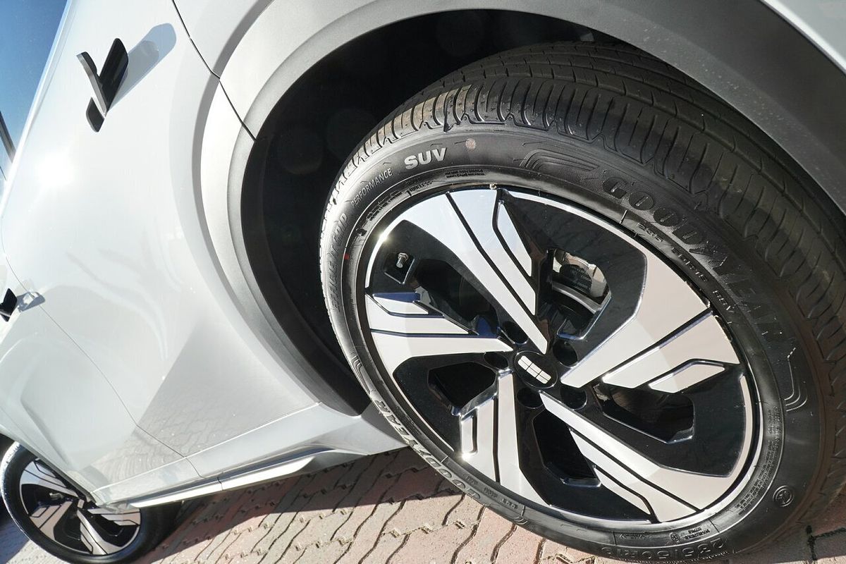 2025 Geely EX5 Inspire E245