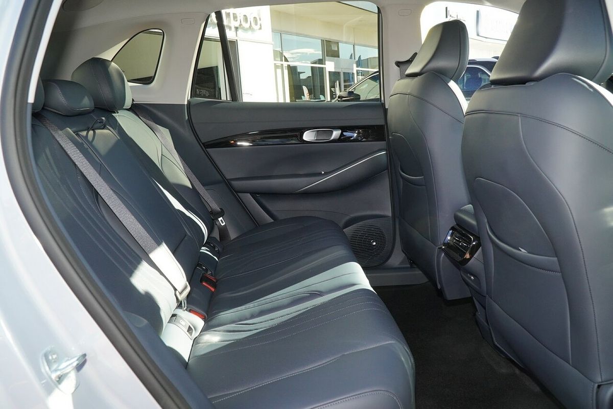 2025 Geely EX5 Inspire E245