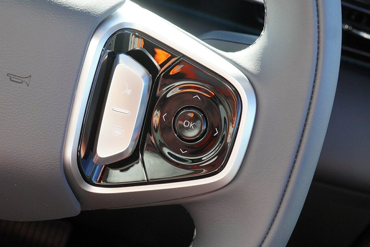 2025 Geely EX5 Inspire E245