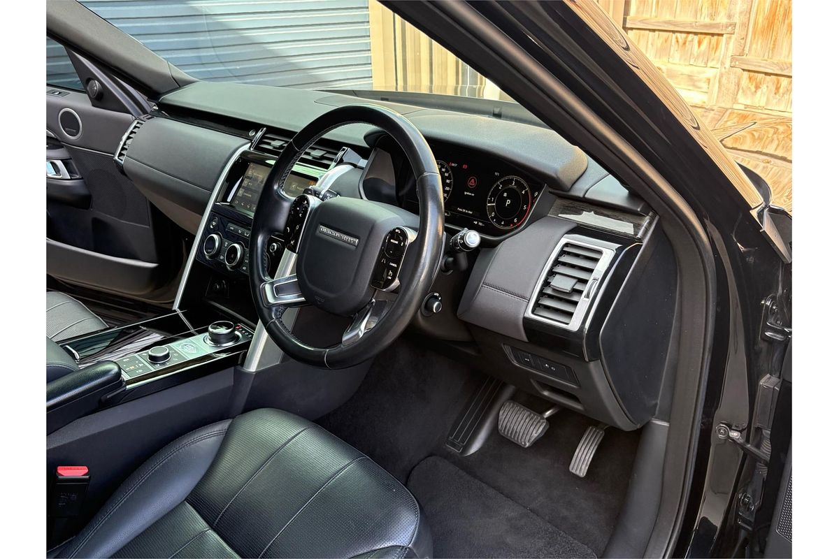 2019 Land Rover Discovery SD6 HSE Series 5