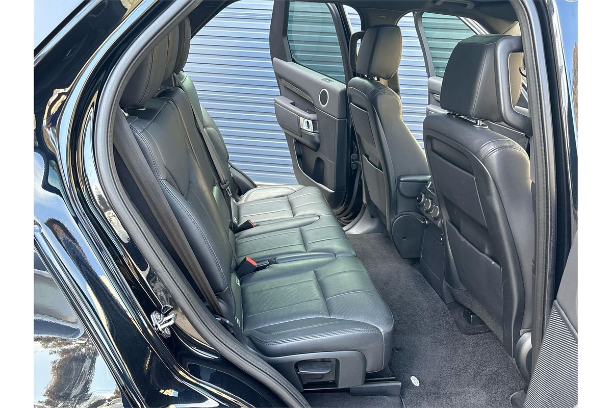 2019 Land Rover Discovery SD6 HSE Series 5
