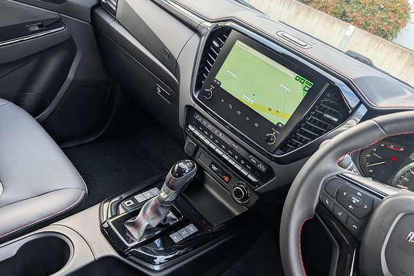 2025 Isuzu D-MAX X-TERRAIN 4X4