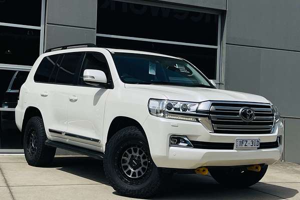 2019 Toyota Landcruiser Sahara VDJ200R