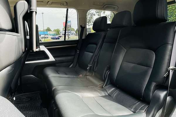 2019 Toyota Landcruiser Sahara VDJ200R