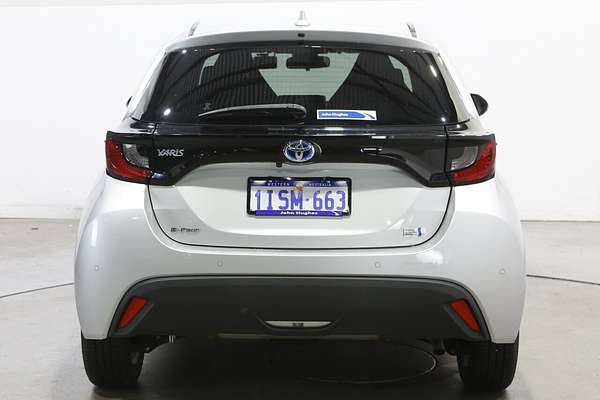 2021 Toyota Yaris ZR Hybrid MXPH10R