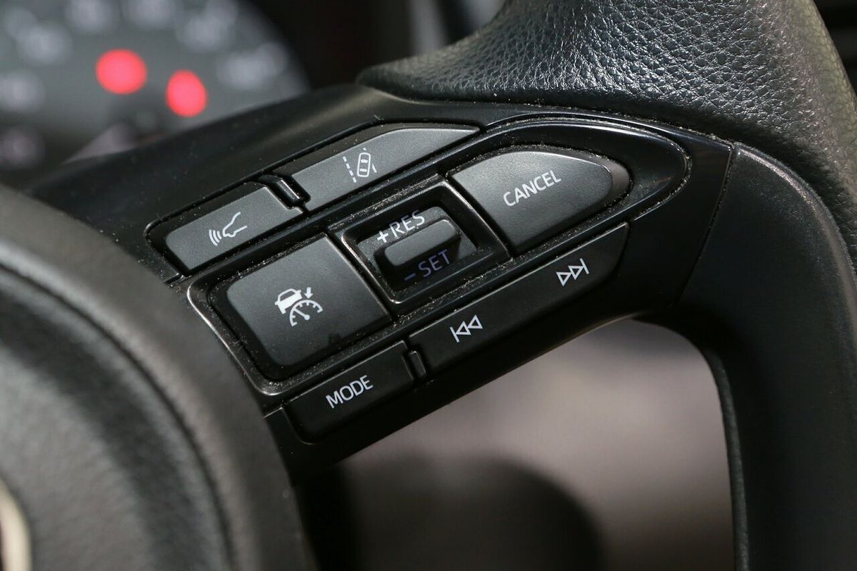 2021 Toyota Yaris ZR Hybrid MXPH10R