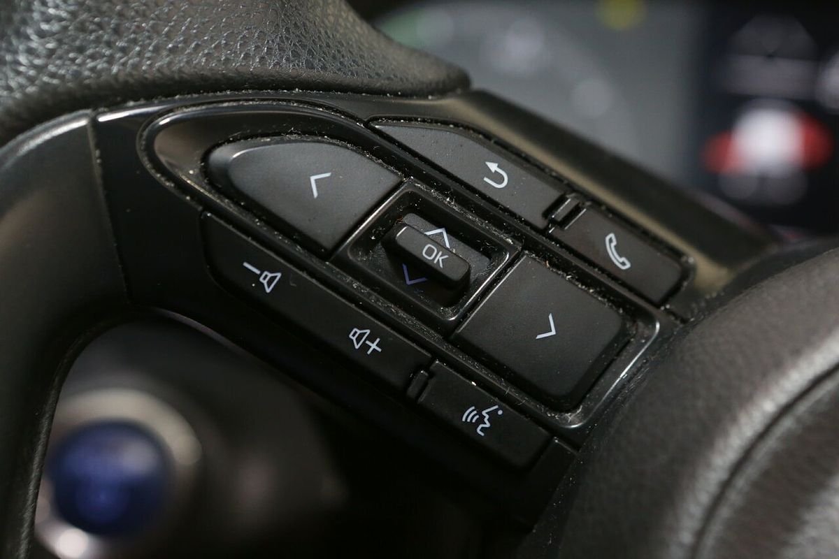 2021 Toyota Yaris ZR Hybrid MXPH10R