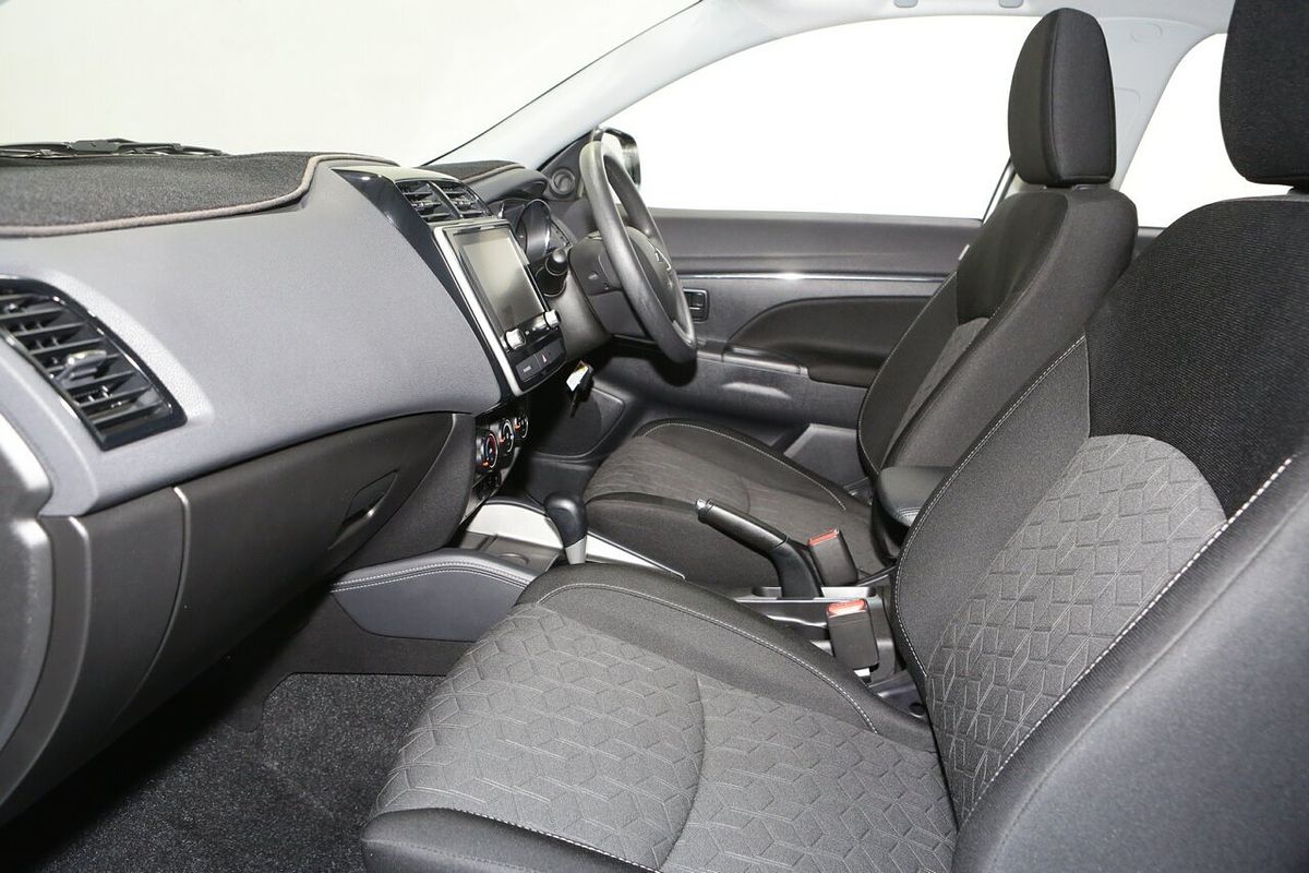 2023 Mitsubishi ASX GS XD