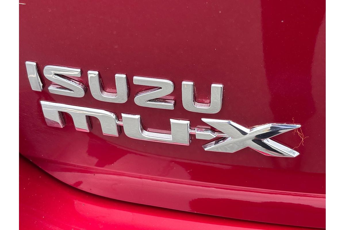 2021 Isuzu MU-X LS-T