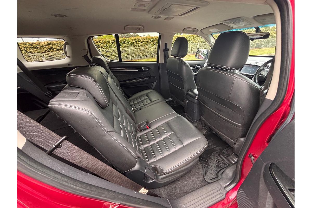 2021 Isuzu MU-X LS-T