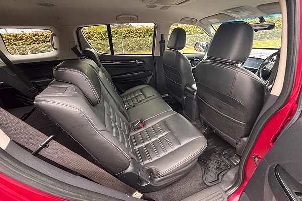 2021 Isuzu MU-X LS-T