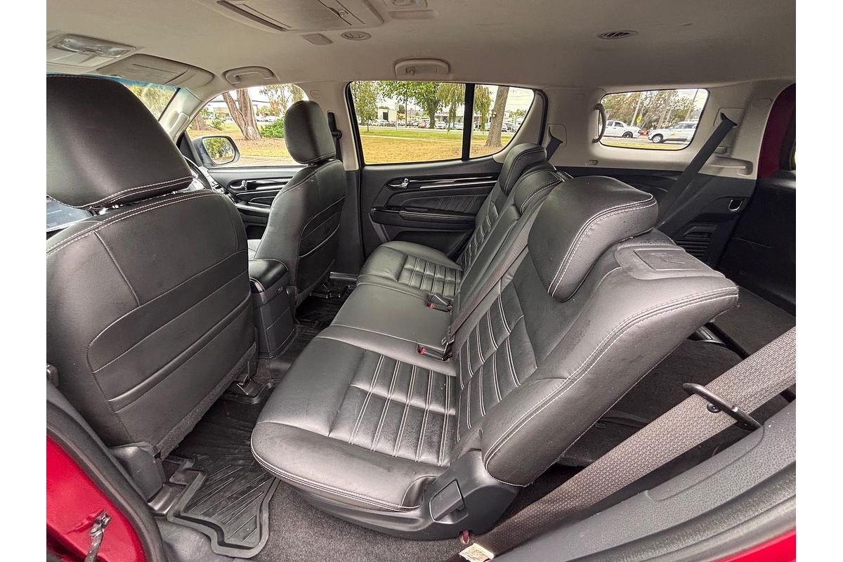 2021 Isuzu MU-X LS-T