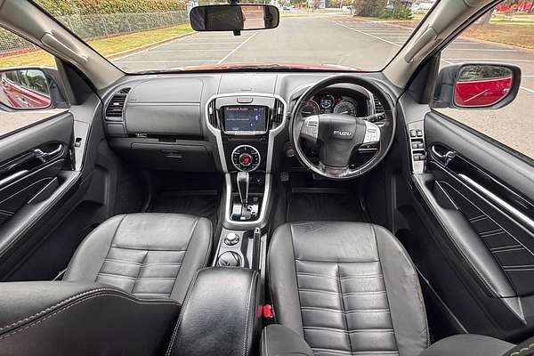 2021 Isuzu MU-X LS-T