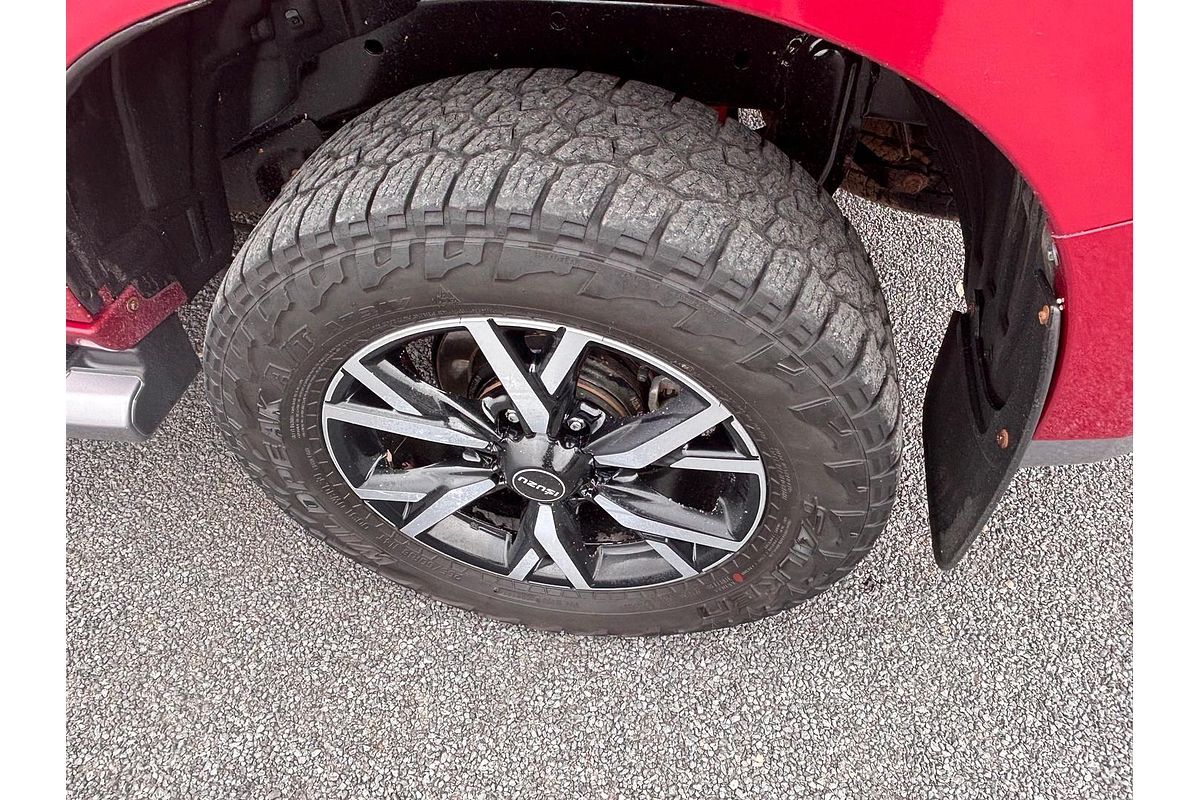 2021 Isuzu MU-X LS-T