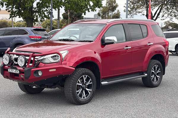 2021 Isuzu MU-X LS-T