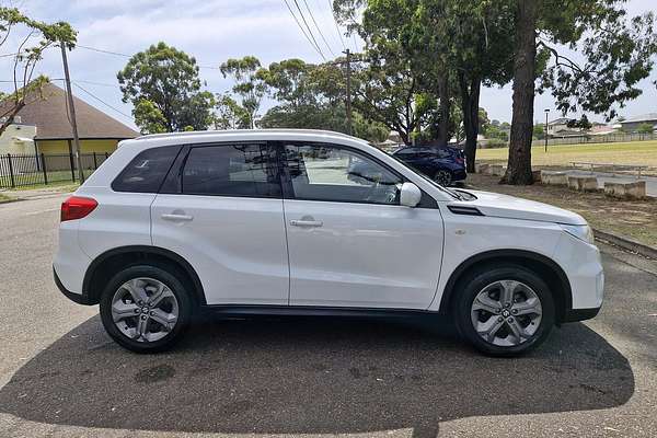 2016 Suzuki Vitara RT-S LY