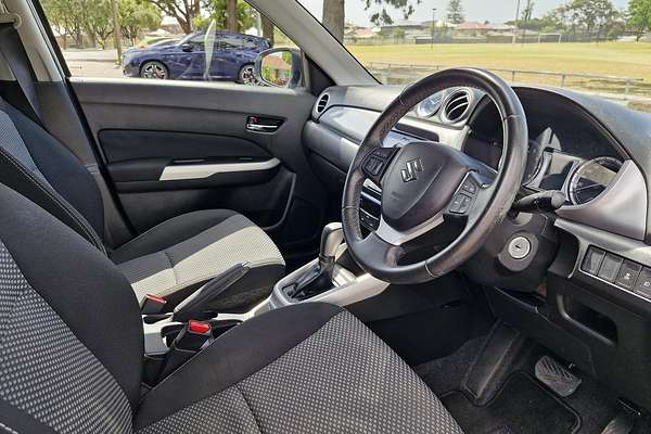 2016 Suzuki Vitara RT-S LY