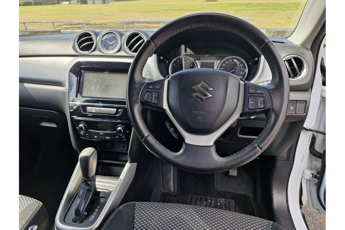 2016 Suzuki Vitara RT-S LY