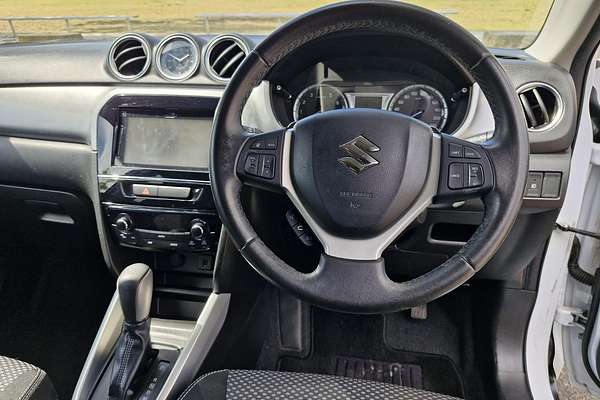 2016 Suzuki Vitara RT-S LY