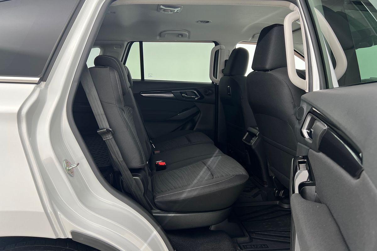 2023 Isuzu MU-X LS-U