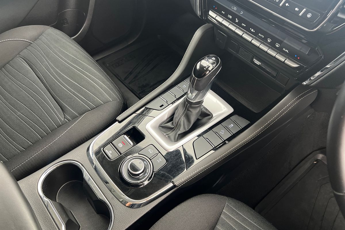 2023 Isuzu MU-X LS-U