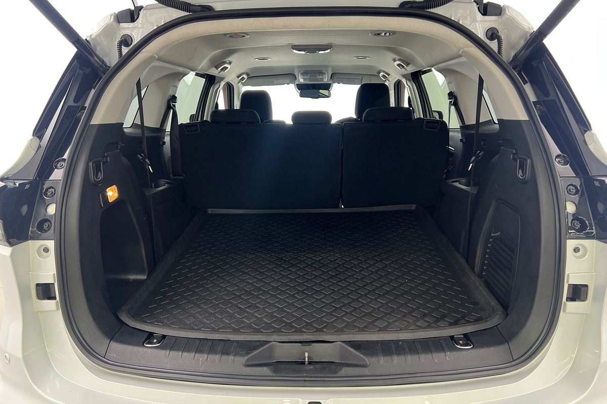 2023 Isuzu MU-X LS-U