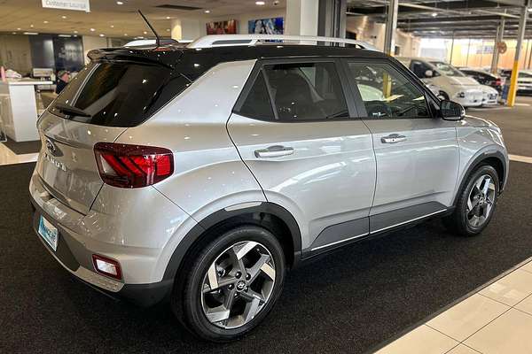 2025 Hyundai Venue Elite QX.V5