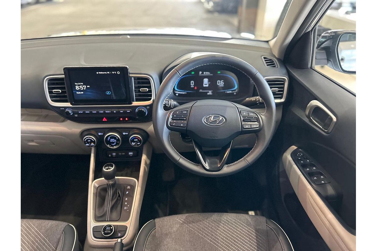 2025 Hyundai Venue Elite QX.V5
