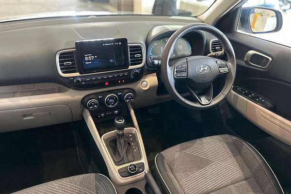 2025 Hyundai Venue Elite QX.V5