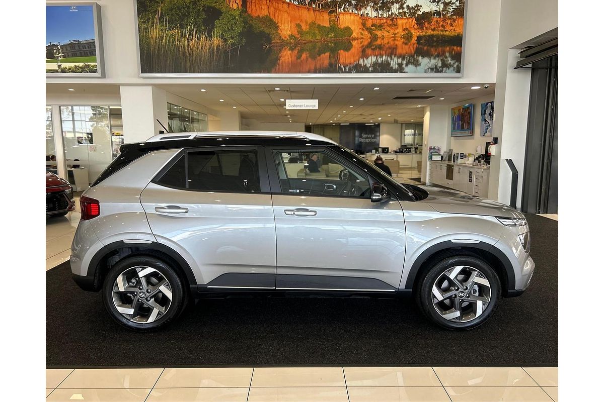 2025 Hyundai Venue Elite QX.V5