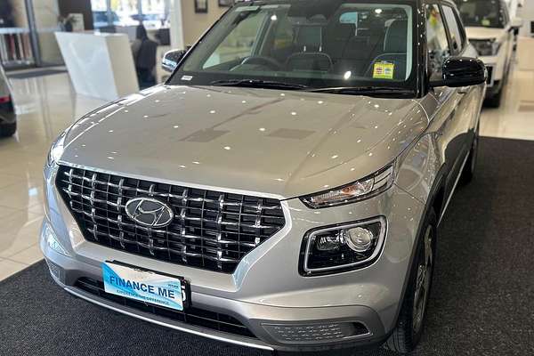 2025 Hyundai Venue Elite QX.V5