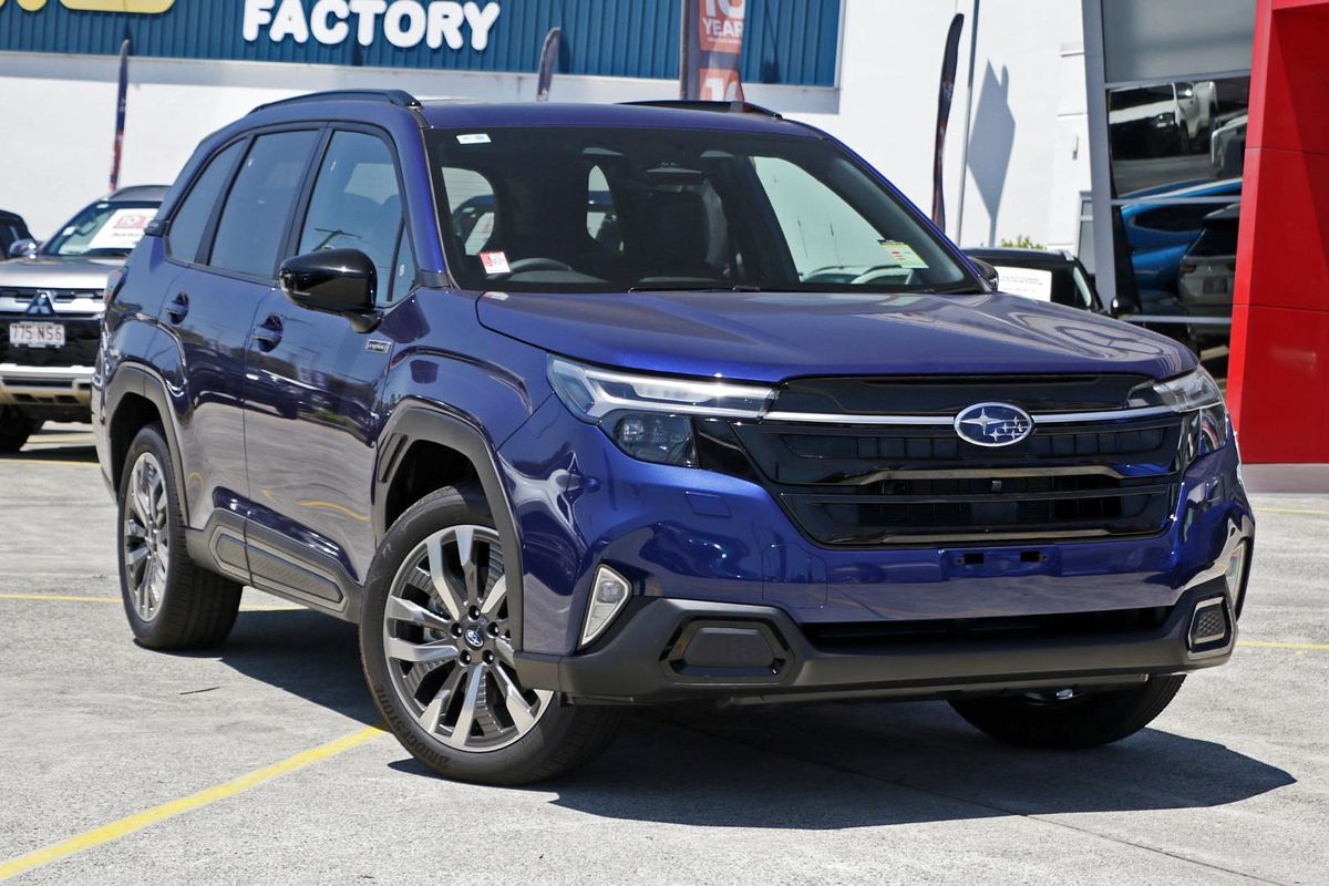 2025 Subaru Forester Hybrid Touring S6