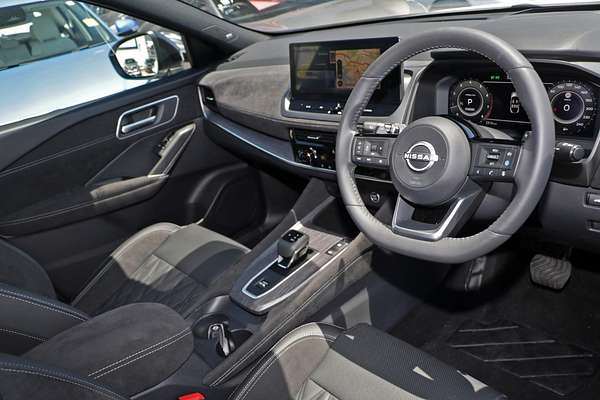 2025 Nissan QASHQAI Ti-L J12