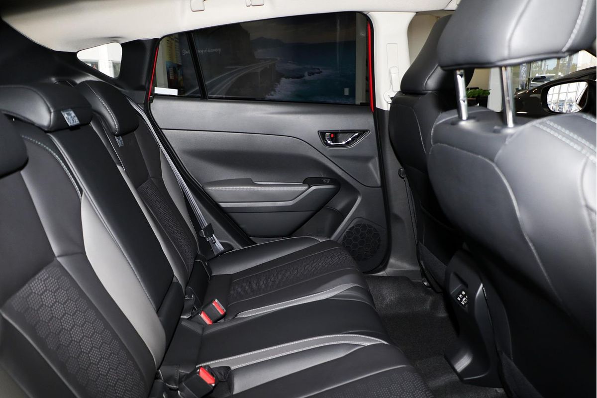 2025 Subaru Impreza 2.0S S-Edition G6