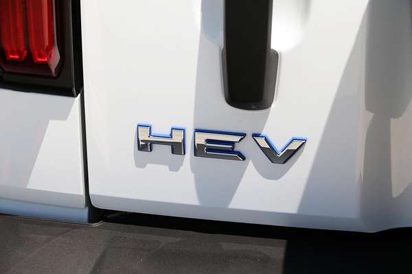 2025 GWM Tank 300 Ultra Hybrid P01