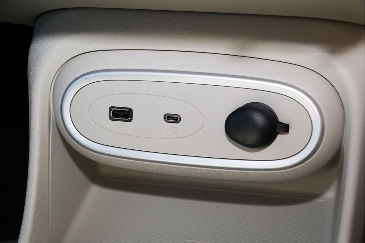 2025 GWM Ora Lux ES11