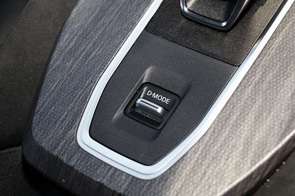 2025 Nissan QASHQAI Ti-L J12