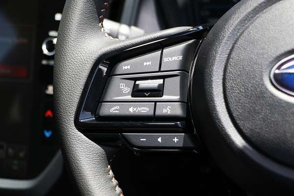2025 Subaru Forester Hybrid Touring S6