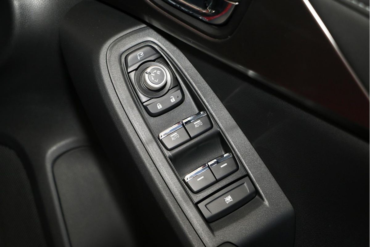 2025 Subaru Impreza 2.0S S-Edition G6