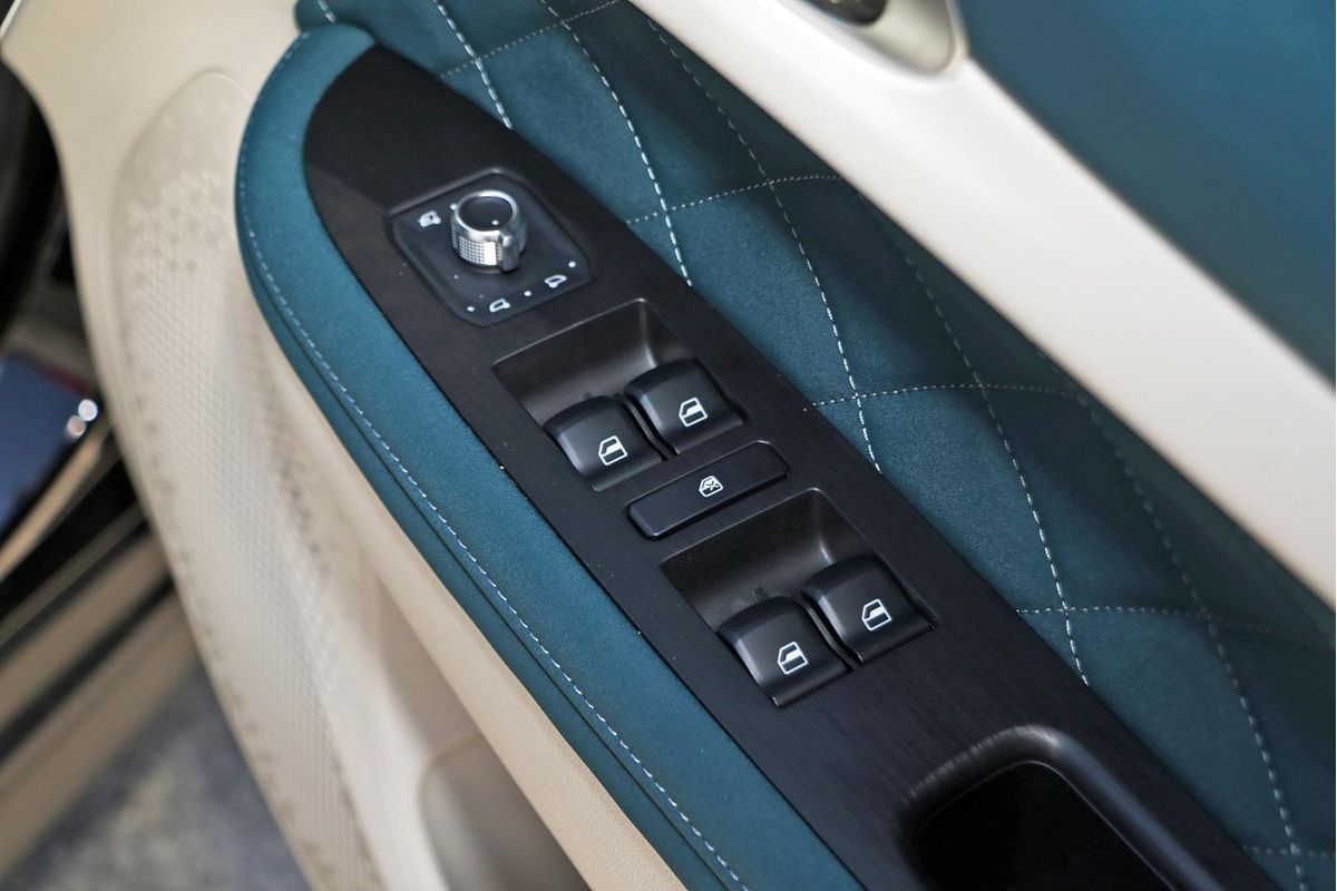 2025 GWM Ora Lux ES11